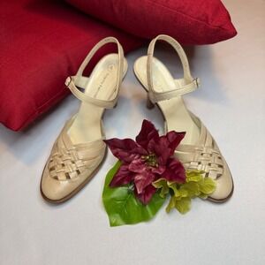 Angela Falconi Vintage Beige Woven Italian Made Leather Slingback Heels Size 39